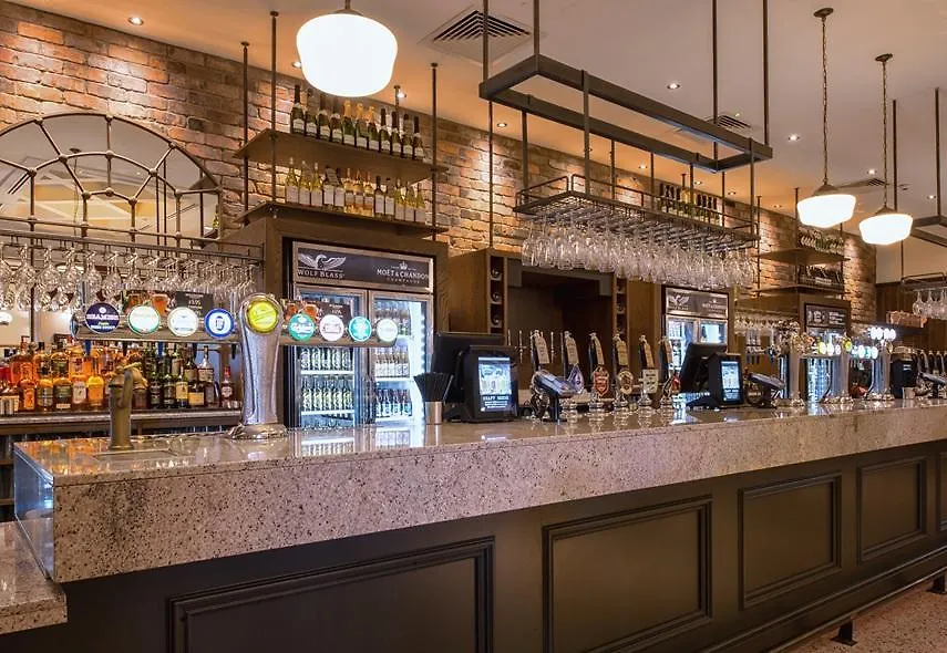 The Old Borough Hotel - Wetherspoon Swords 4*,